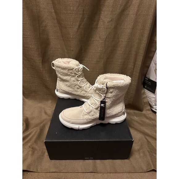 New Sorel Women's Explorer Next Joan Cozy Winter Boot Size 7 Small Glue Stain - Picture 3 of 11